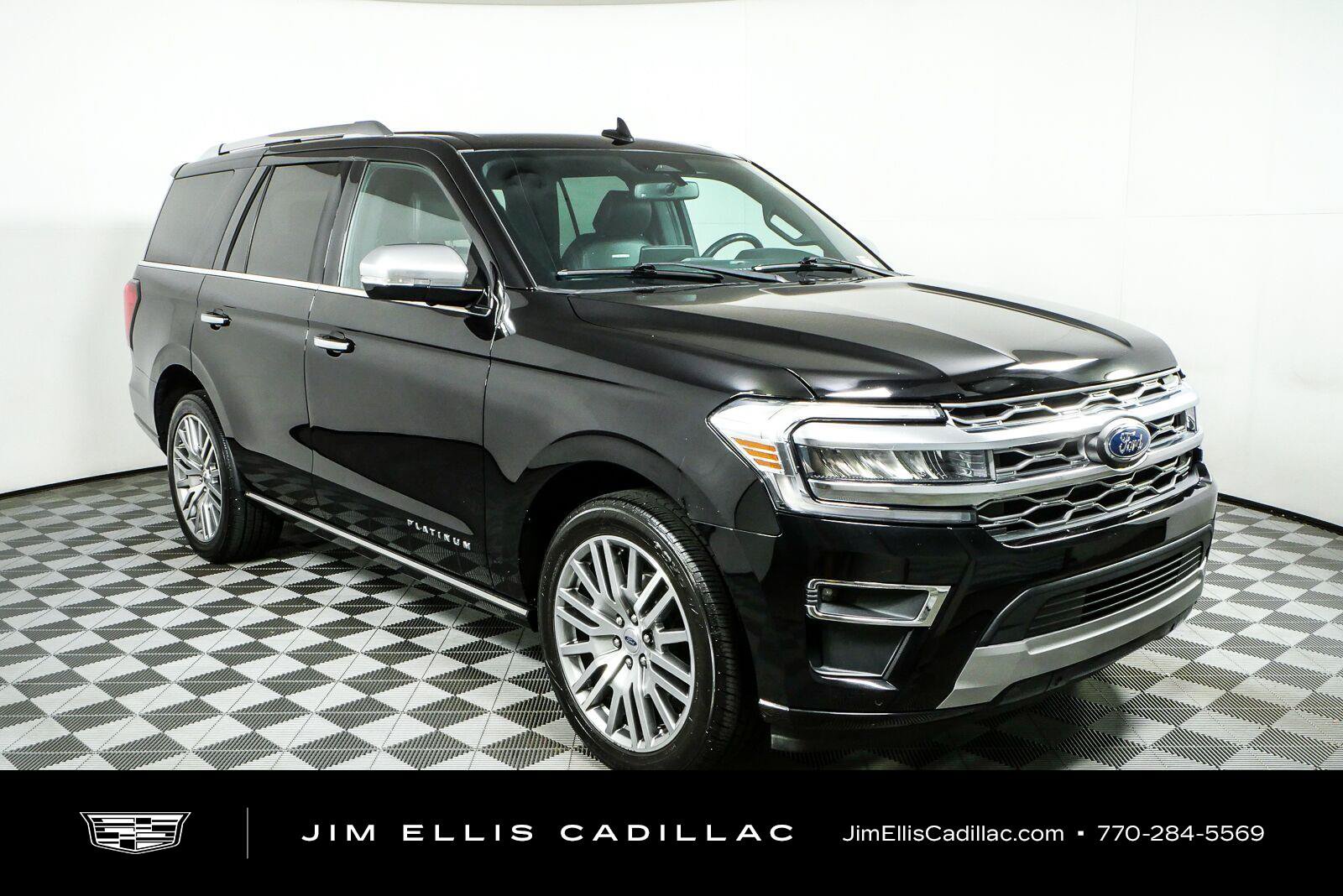 Used 2022 Ford Expedition Platinum RWD image 1