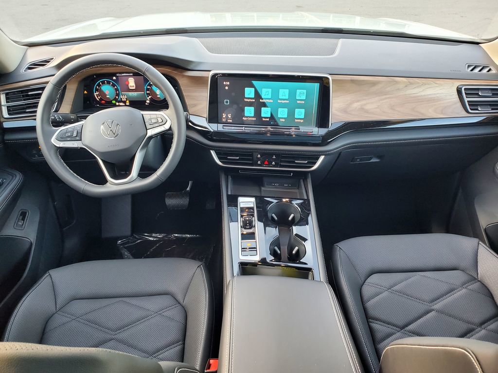 New 2026 Volkswagen Atlas SE FWD image 6