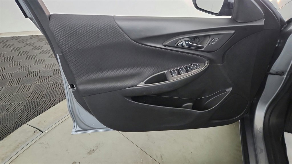Used 2023 Chevrolet Malibu LT image 26
