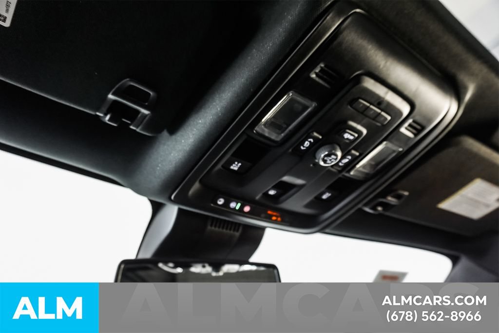 Used 2024 GMC Yukon AT4 w/ AT4 Premium Plus Package AWD/4WD image 44