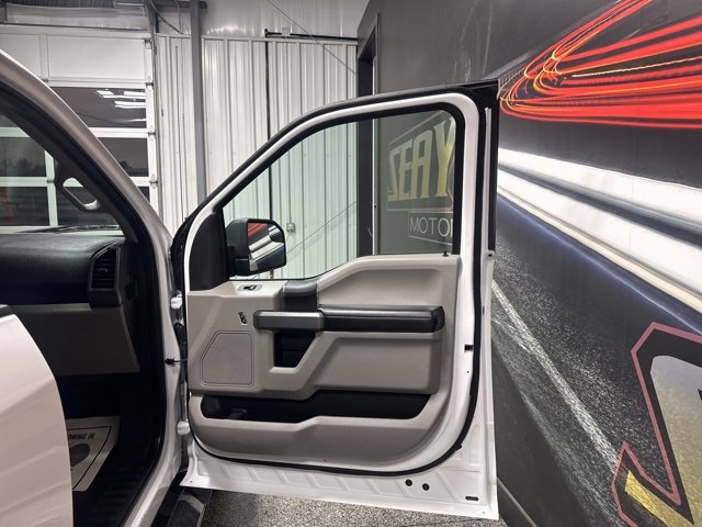 Used 2018 Ford F150 XLT image 26