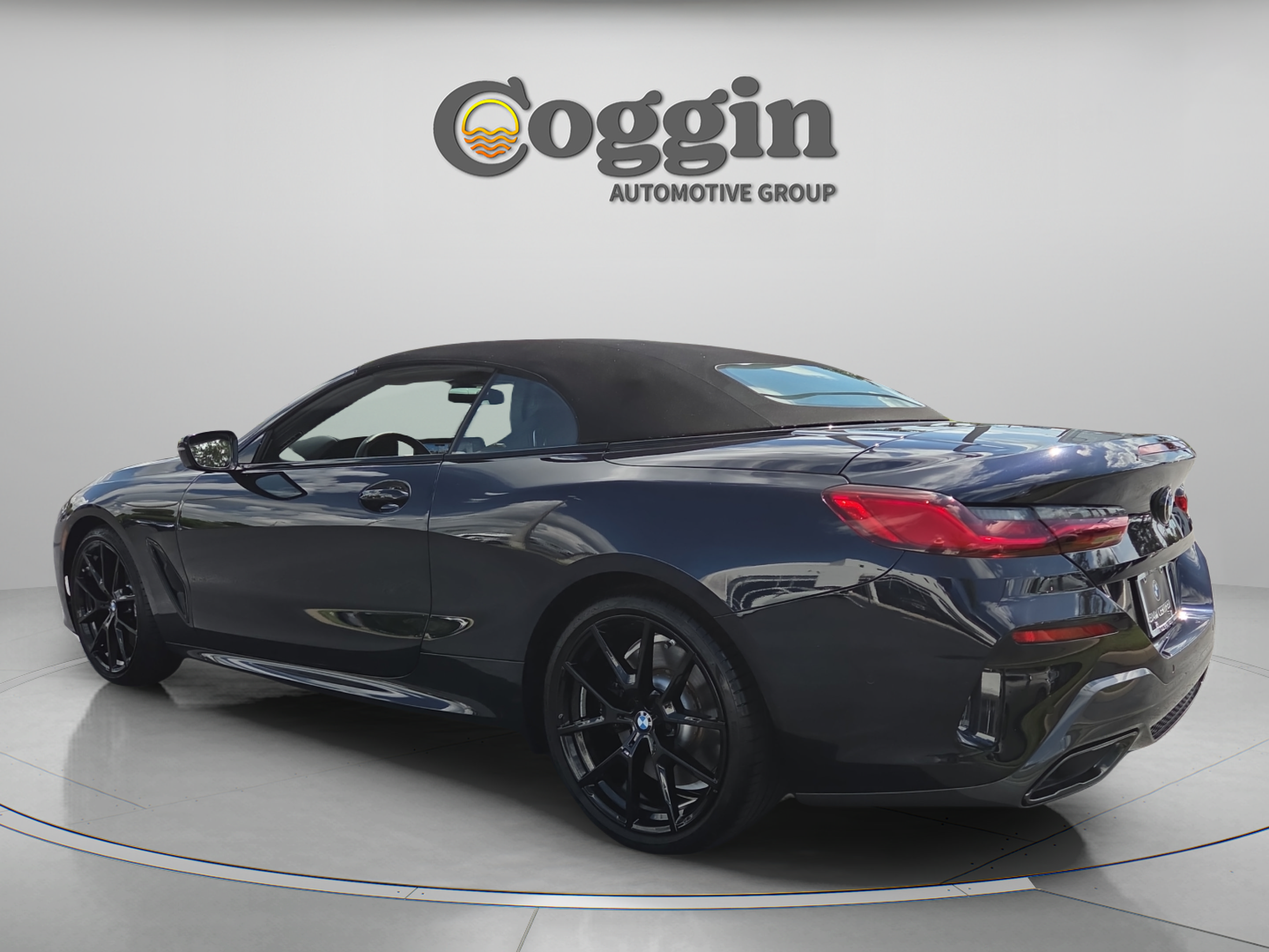 Certified 2024 BMW 840i Convertible RWD image 3