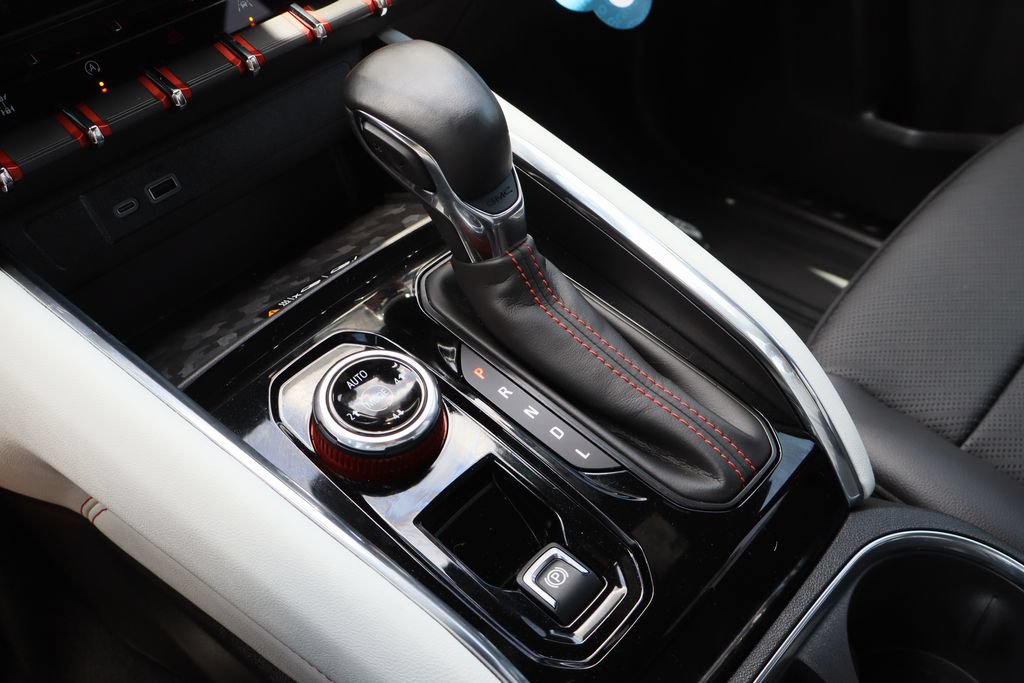 Certified 2024 GMC Canyon AT4X AWD/4WD image 19