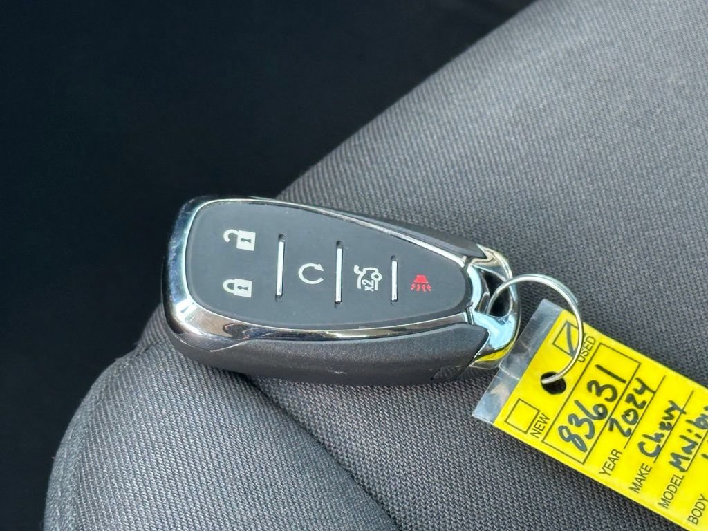 Used 2024 Chevrolet Malibu LS FWD image 28