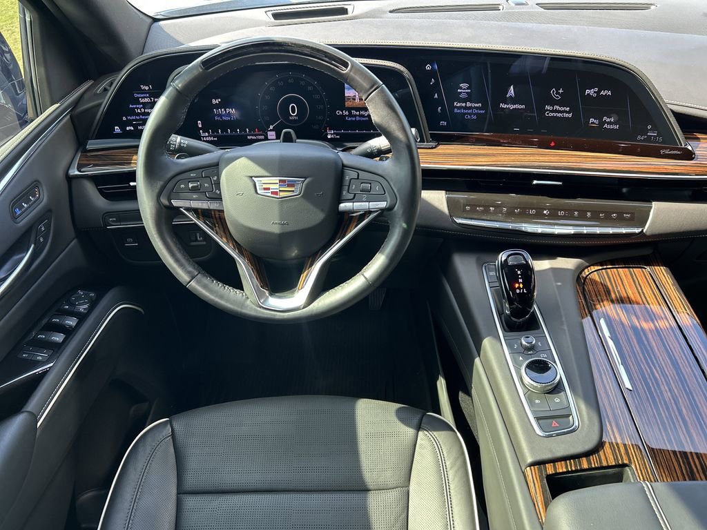 Certified 2024 Cadillac Escalade Premium Luxury image 14