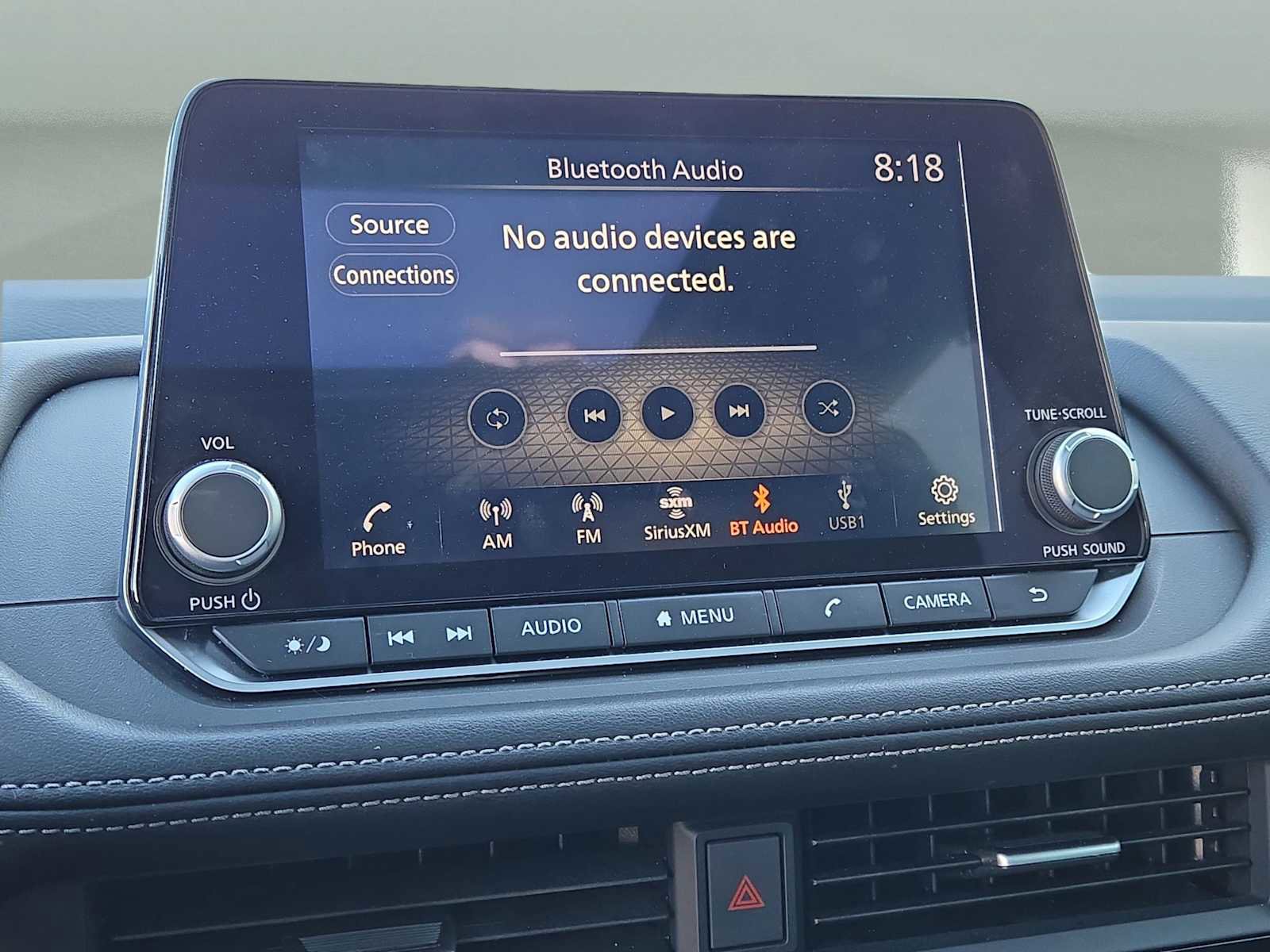 Used 2024 Nissan Rogue SV w/ SV Premium Package image 25