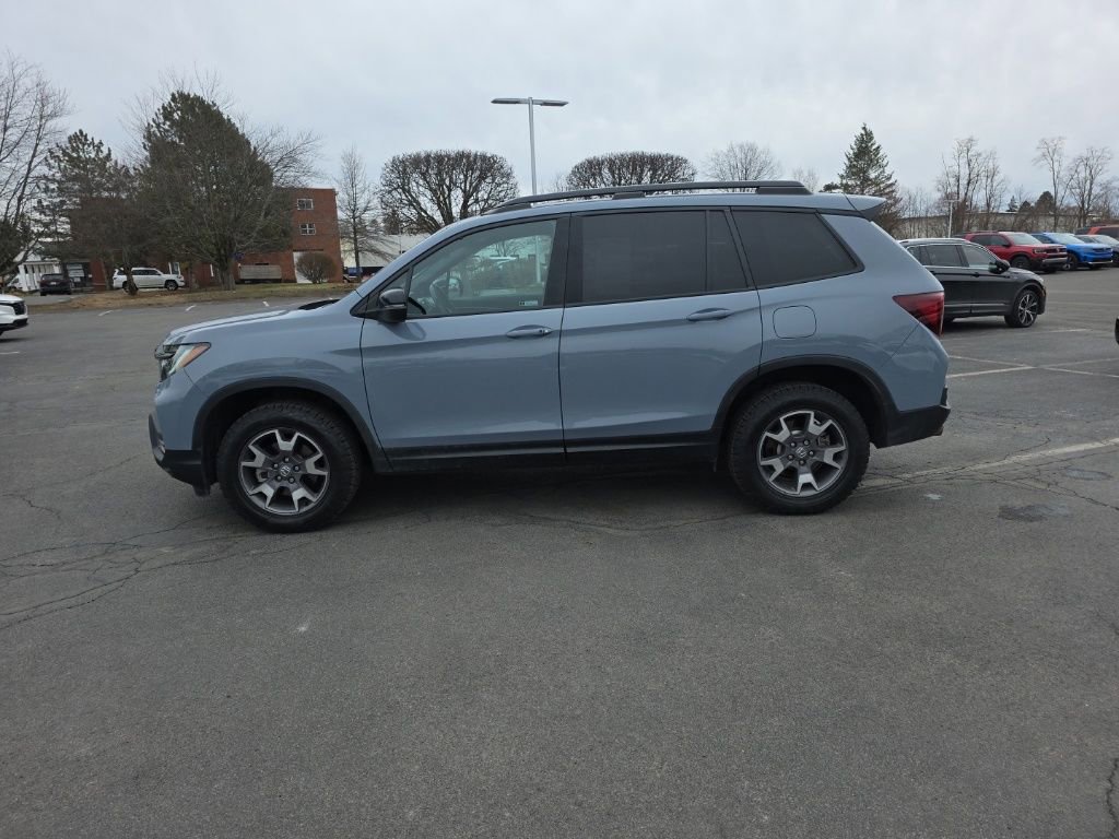 Used 2022 Honda Passport TrailSport image 4