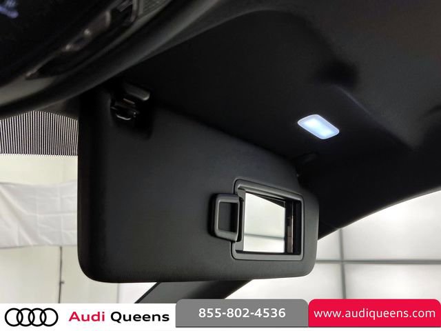 Used 2025 Audi Q5 Premium Plus w/ Premium Plus image 32