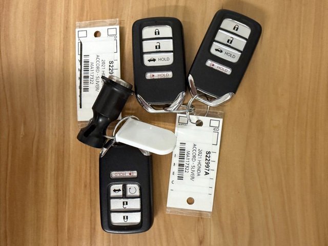 Used 2021 Honda Accord Sport image 4