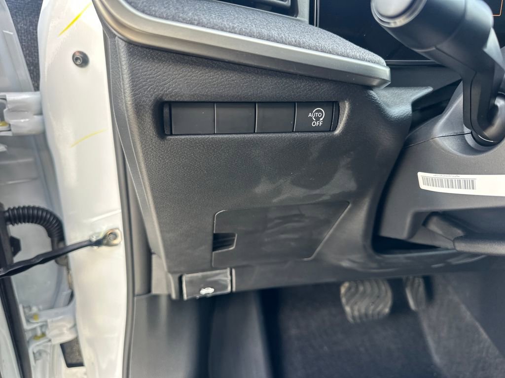 New 2026 Nissan Kicks S image 12