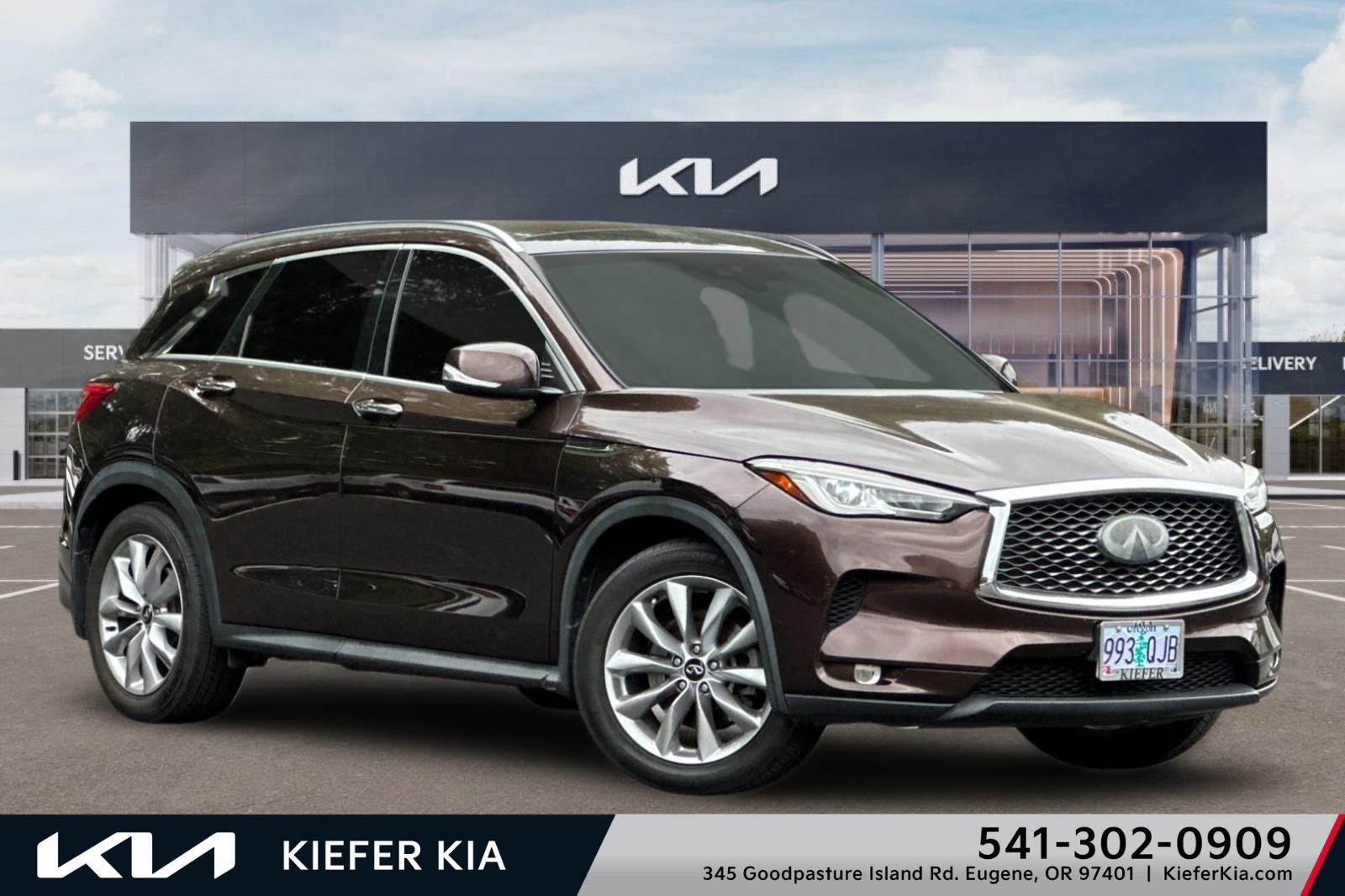 Used 2020 INFINITI QX50 Luxe w/ Navigation Package FWD image 1