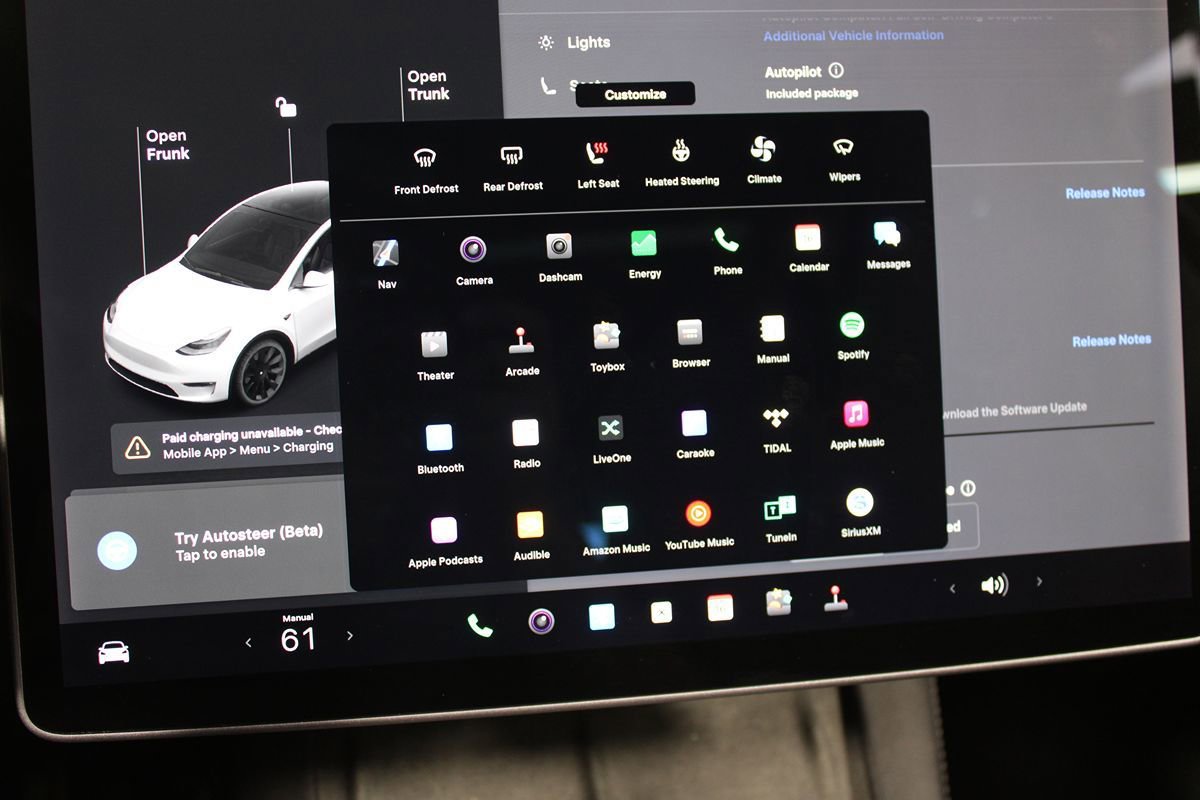 Used 2021 Tesla Model Y Long Range AWD/4WD image 20