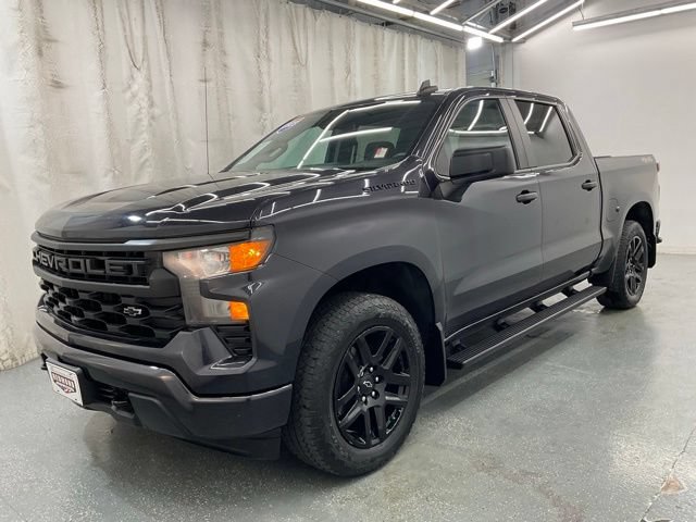 Used 2023 Chevrolet Silverado 1500 Custom w/ LPO, Dark Essentials Package AWD/4WD image 4