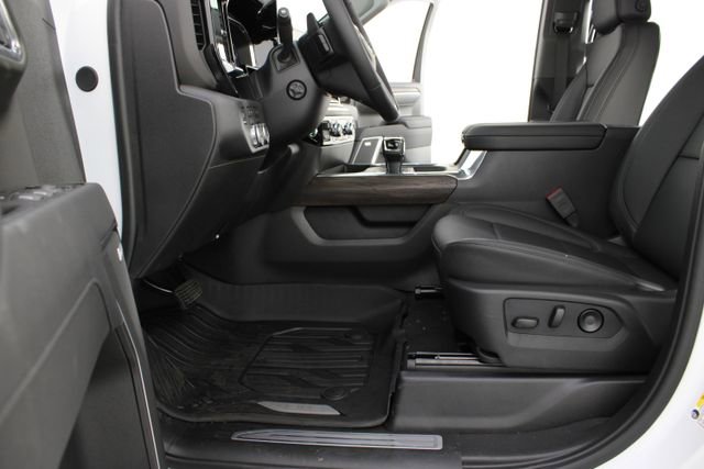 New 2026 GMC Sierra 1500 SLT w/ SLT Premium Plus Package AWD/4WD image 18