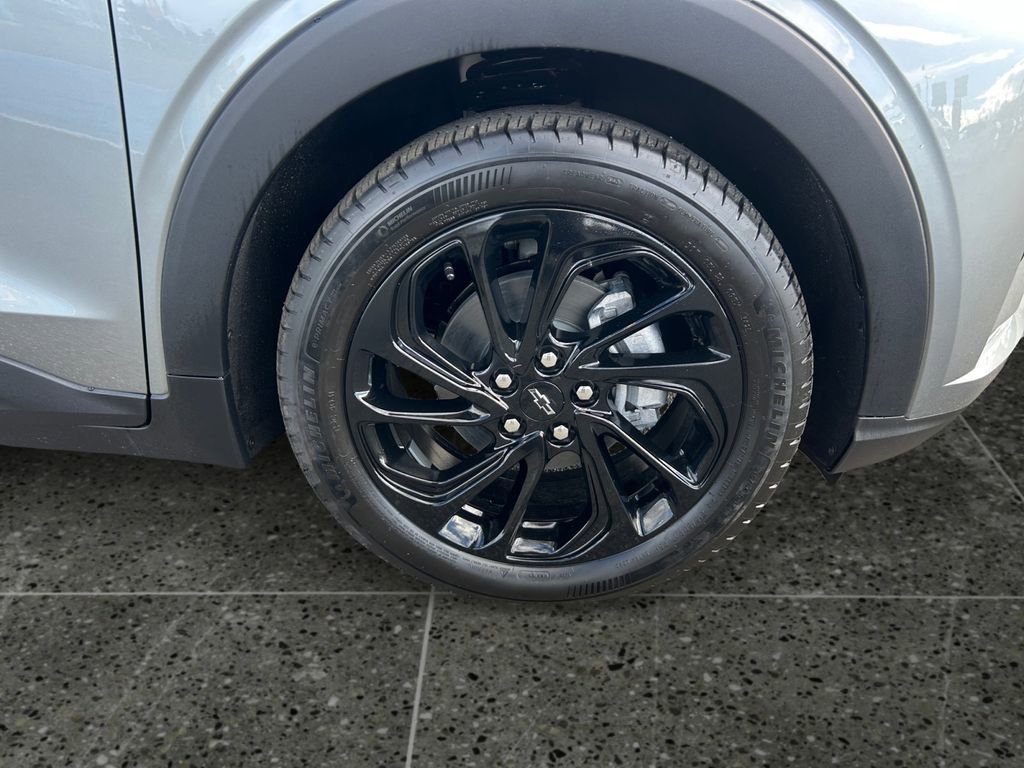 New 2027 Chevrolet Bolt RS image 9