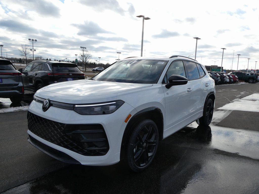 New 2026 Volkswagen Tiguan SE R-Line AWD/4WD image 34