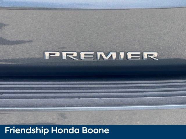 Used 2021 Chevrolet Tahoe Premier w/ Premium Package AWD/4WD image 12