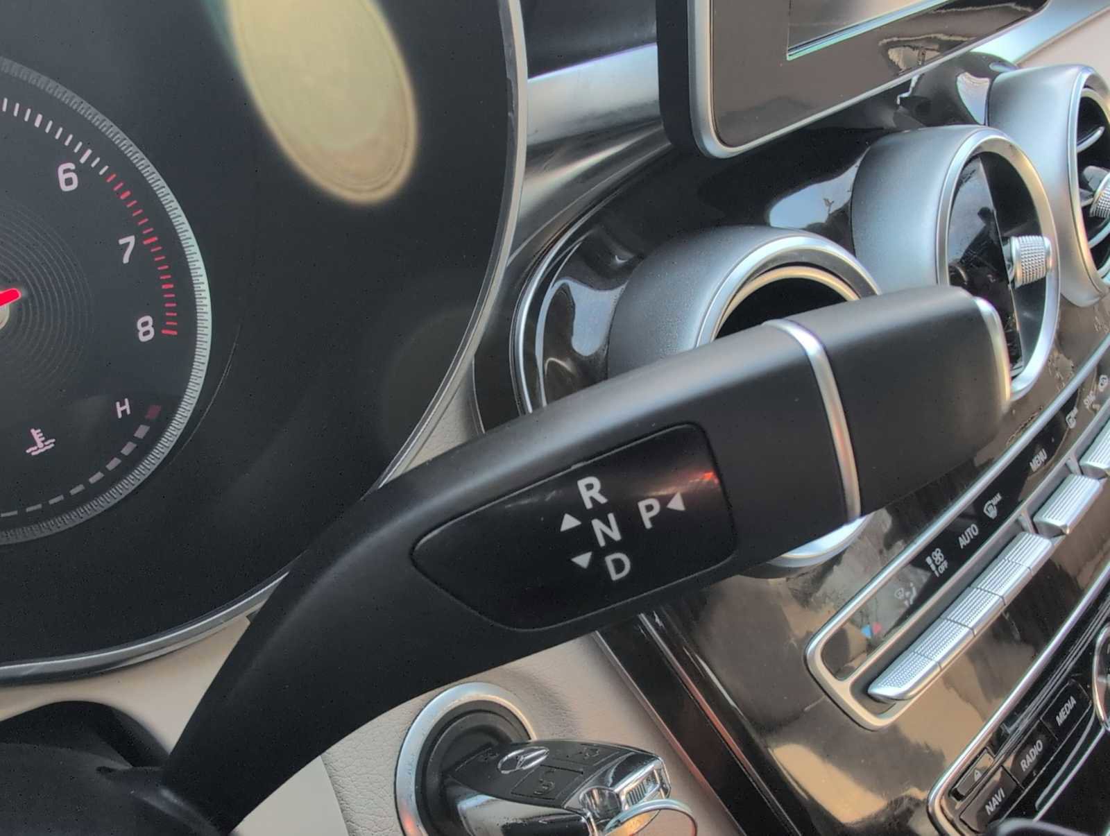 Used 2018 Mercedes-Benz C 300 4MATIC Sedan image 30