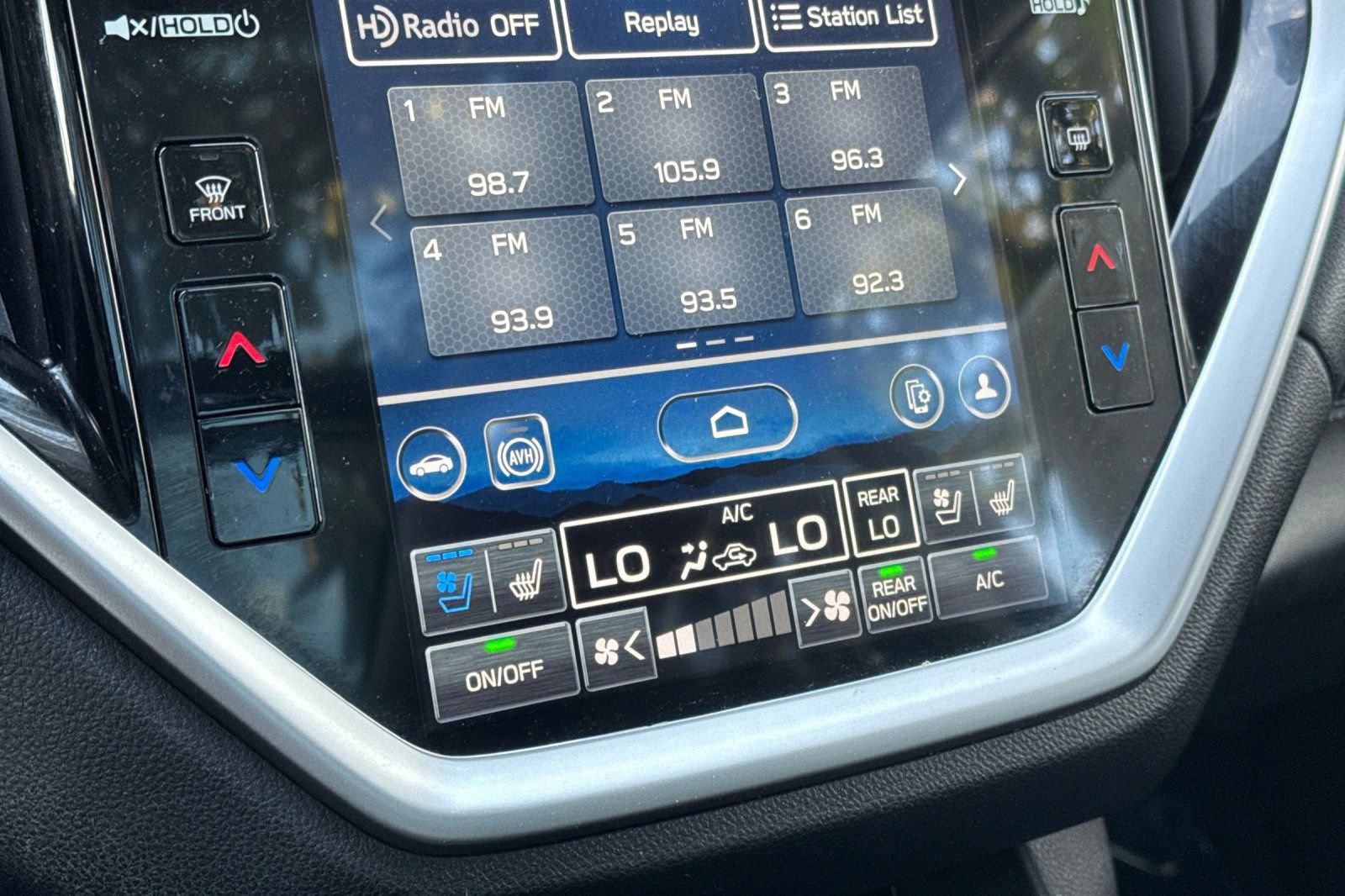 Certified 2023 Subaru Ascent Touring AWD/4WD image 24