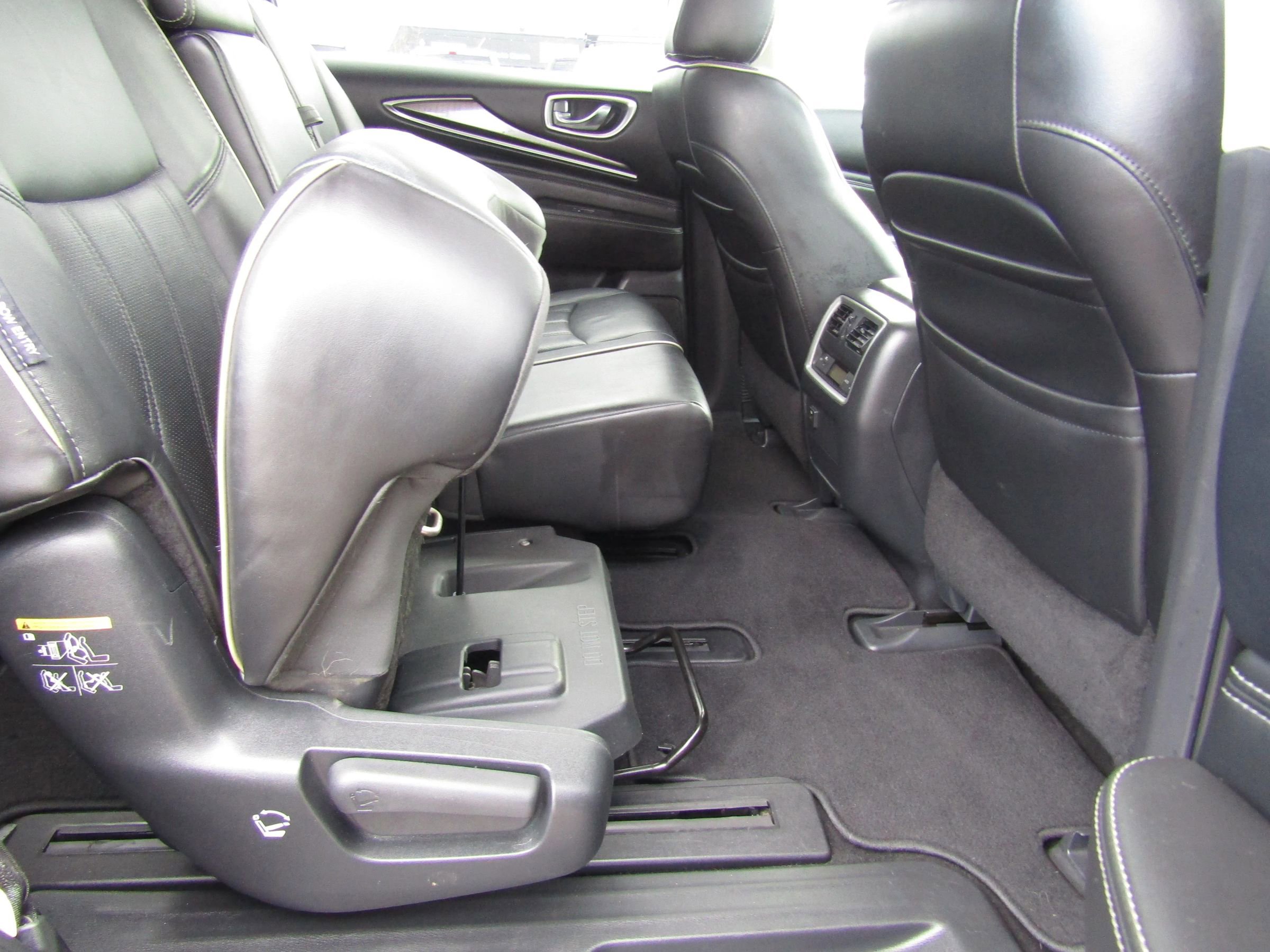 Used 2019 INFINITI QX60 Luxe w/ Essential Package image 20