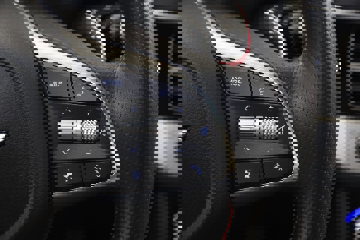 Used 2024 Genesis G70 3.3T Advanced image 45