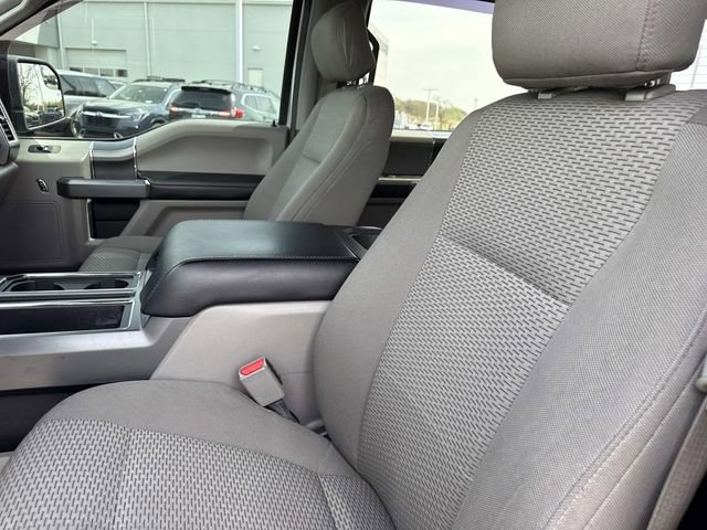 Used 2017 Ford F150 XLT w/ Equipment Group 302A Luxury image 15