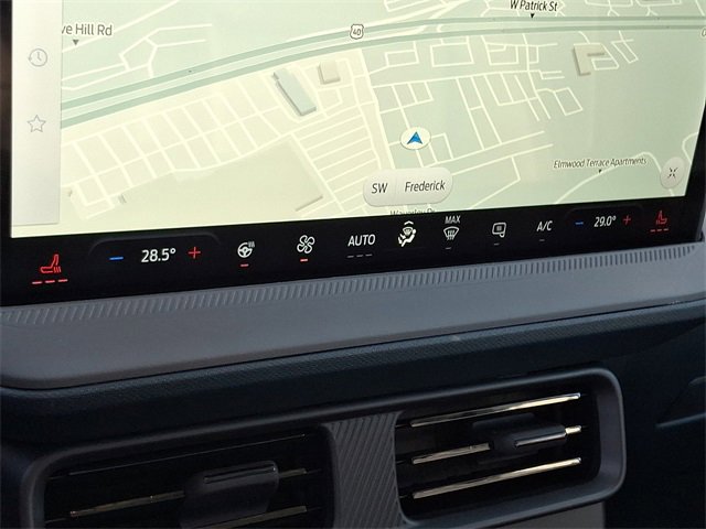 New 2025 Ford Maverick Lariat w/ Black Appearance Package image 12