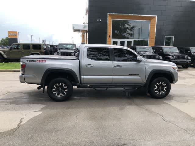 Used 2021 Toyota Tacoma TRD Off-Road w/ Technology Package AWD/4WD image 7