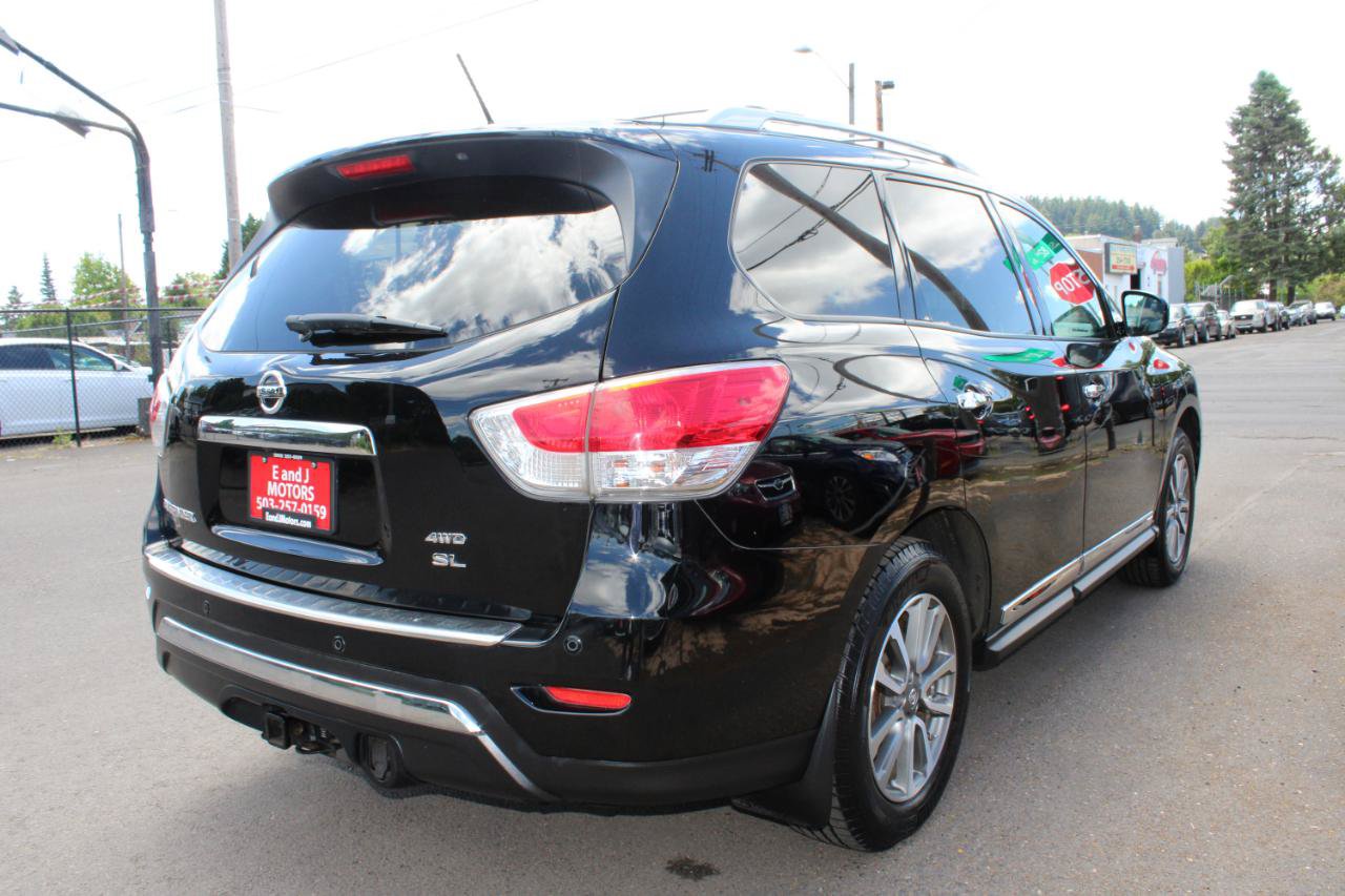 Used 2013 Nissan Pathfinder SL w/ SL Premium Pkg AWD/4WD image 6