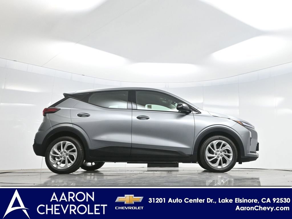 New 2027 Chevrolet Bolt LT w/ Comfort Package image 57