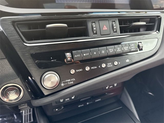 Certified 2022 Lexus ES 350 F Sport image 19