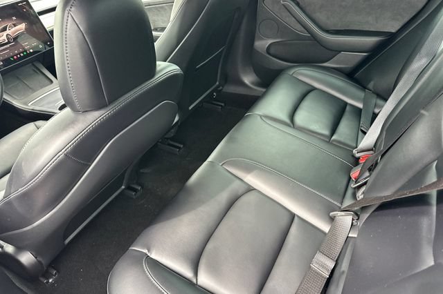 Used 2022 Tesla Model 3 Long Range AWD/4WD image 14