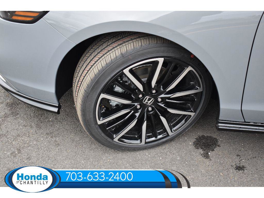 New 2026 Honda Accord Hybrid Touring image 34