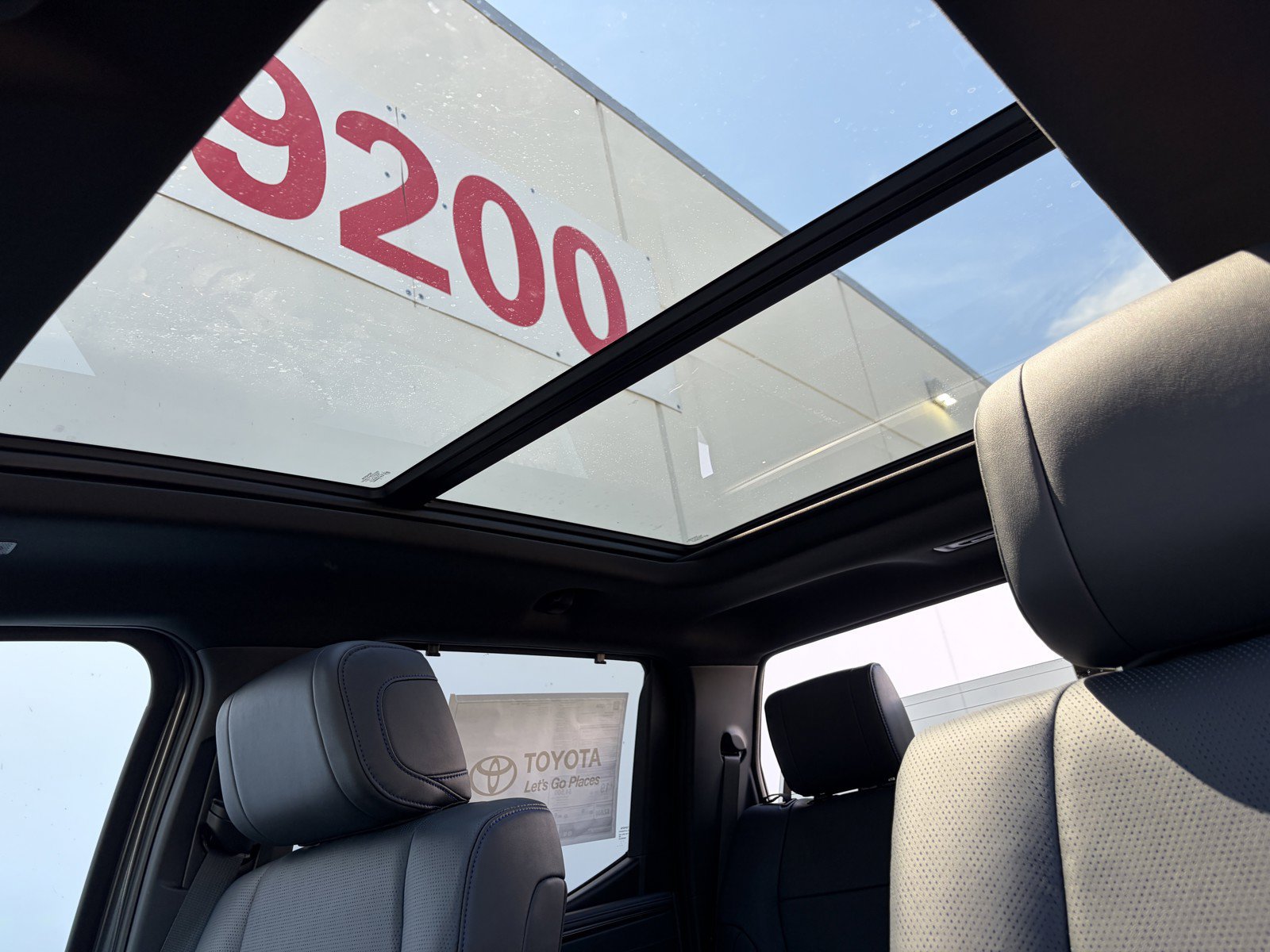 New 2026 Toyota Tundra Platinum AWD/4WD image 32
