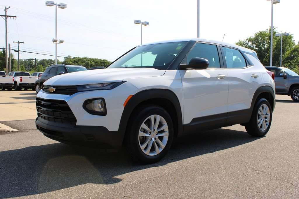Used 2023 Chevrolet TrailBlazer LS FWD image 6