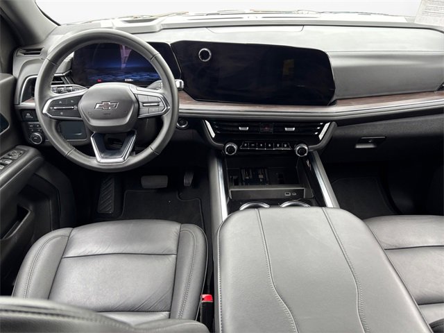 Used 2025 Chevrolet Tahoe Z71 image 10