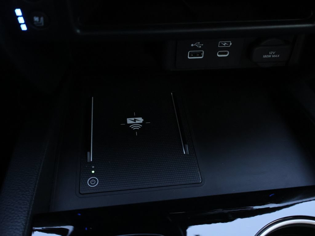 Certified 2025 Honda Ridgeline Black Edition image 24