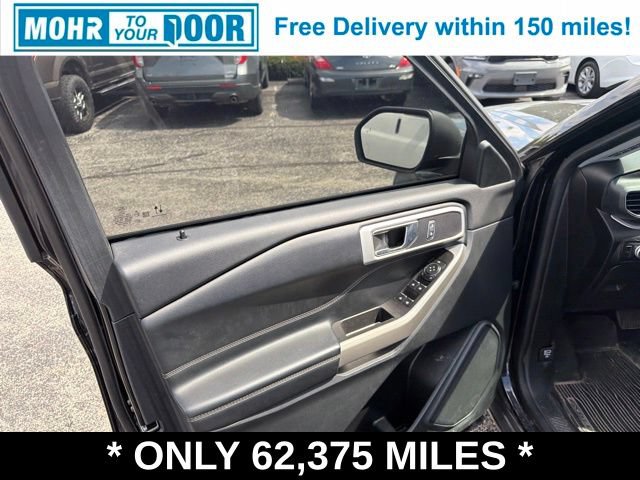 Used 2022 Ford Explorer XLT w/ Equipment Group 202A AWD/4WD image 12