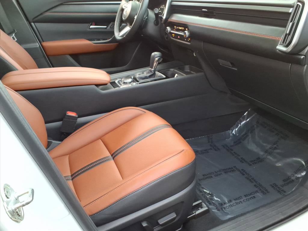 Used 2023 MAZDA CX-50 AWD 2.5 Turbo w/ Cargo Package image 9