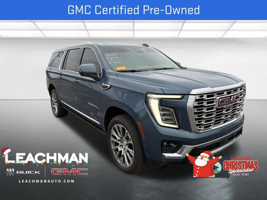 Used 2025 GMC Yukon XL Denali w/ Sun & Power Step Package