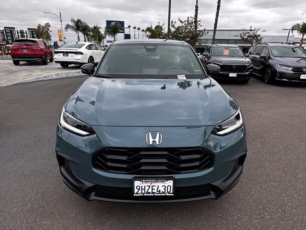 Used 2024 Honda HR-V Sport image 3