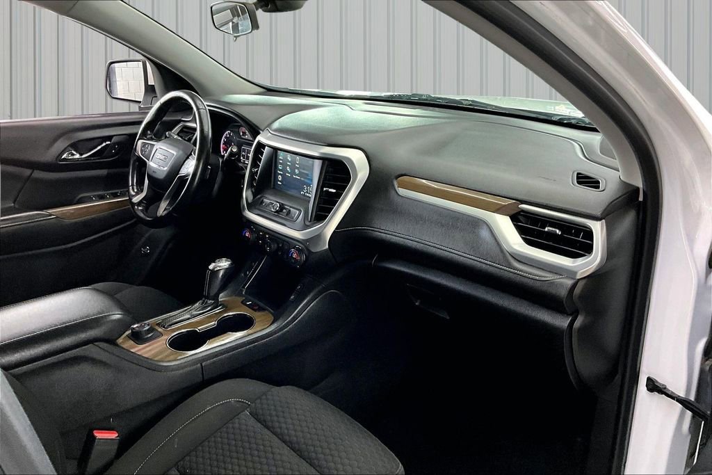 Used 2018 GMC Acadia SLE AWD/4WD image 29