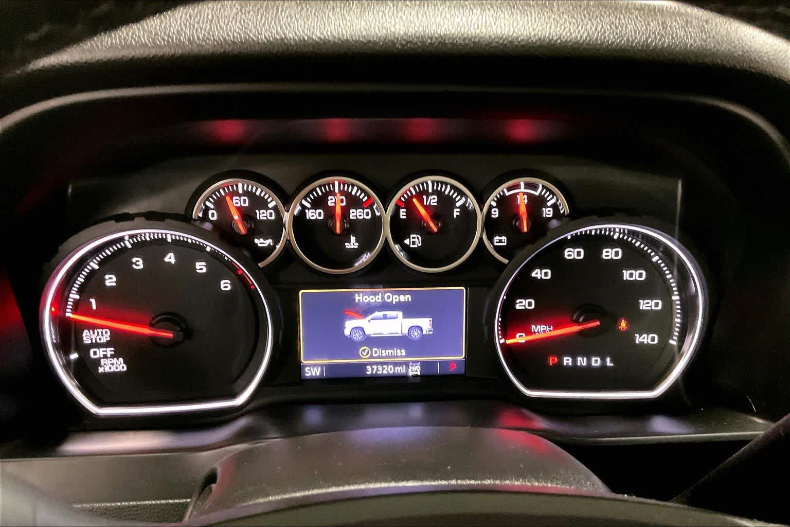 Used 2020 Chevrolet Silverado 1500 LT Trail Boss w/ Midnight Edition AWD/4WD image 26