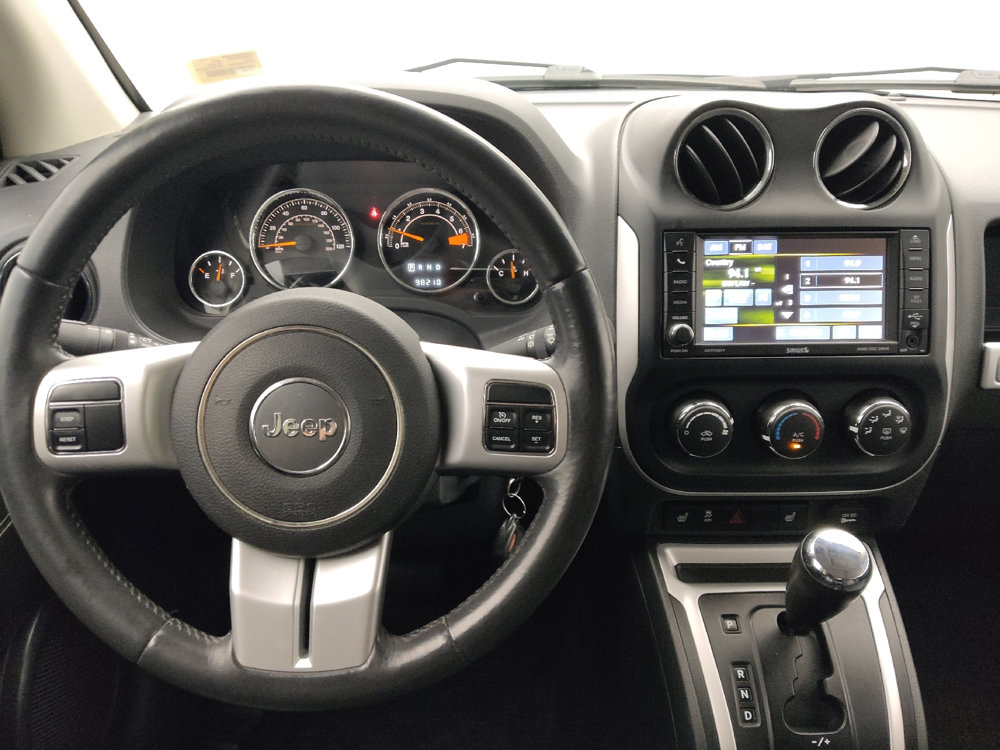 Used 2017 Jeep Compass High Altitude image 22