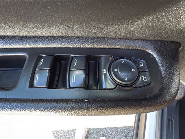 Used 2021 GMC Terrain SLE w/ Driver Convenience Package FWD image 14