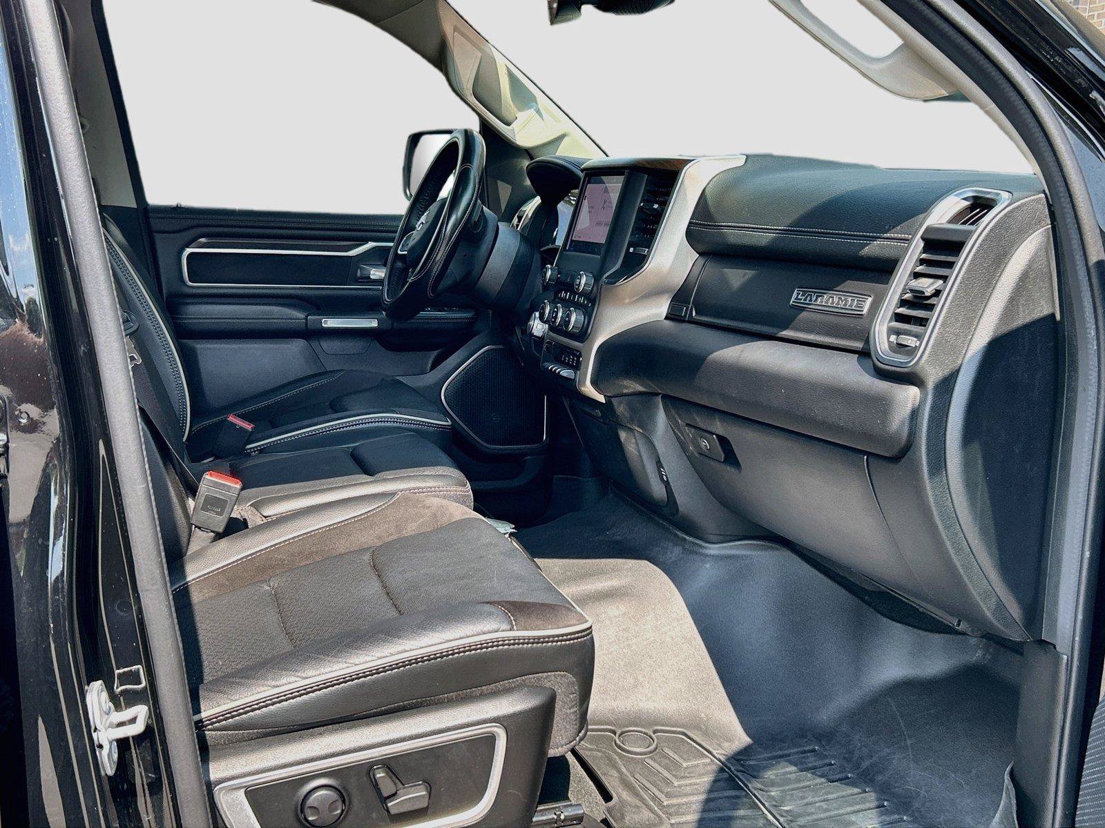 Used 2022 RAM 1500 Laramie AWD/4WD image 13