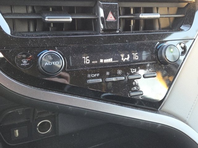 Used 2023 Toyota Camry LE w/ Convenience Package image 18