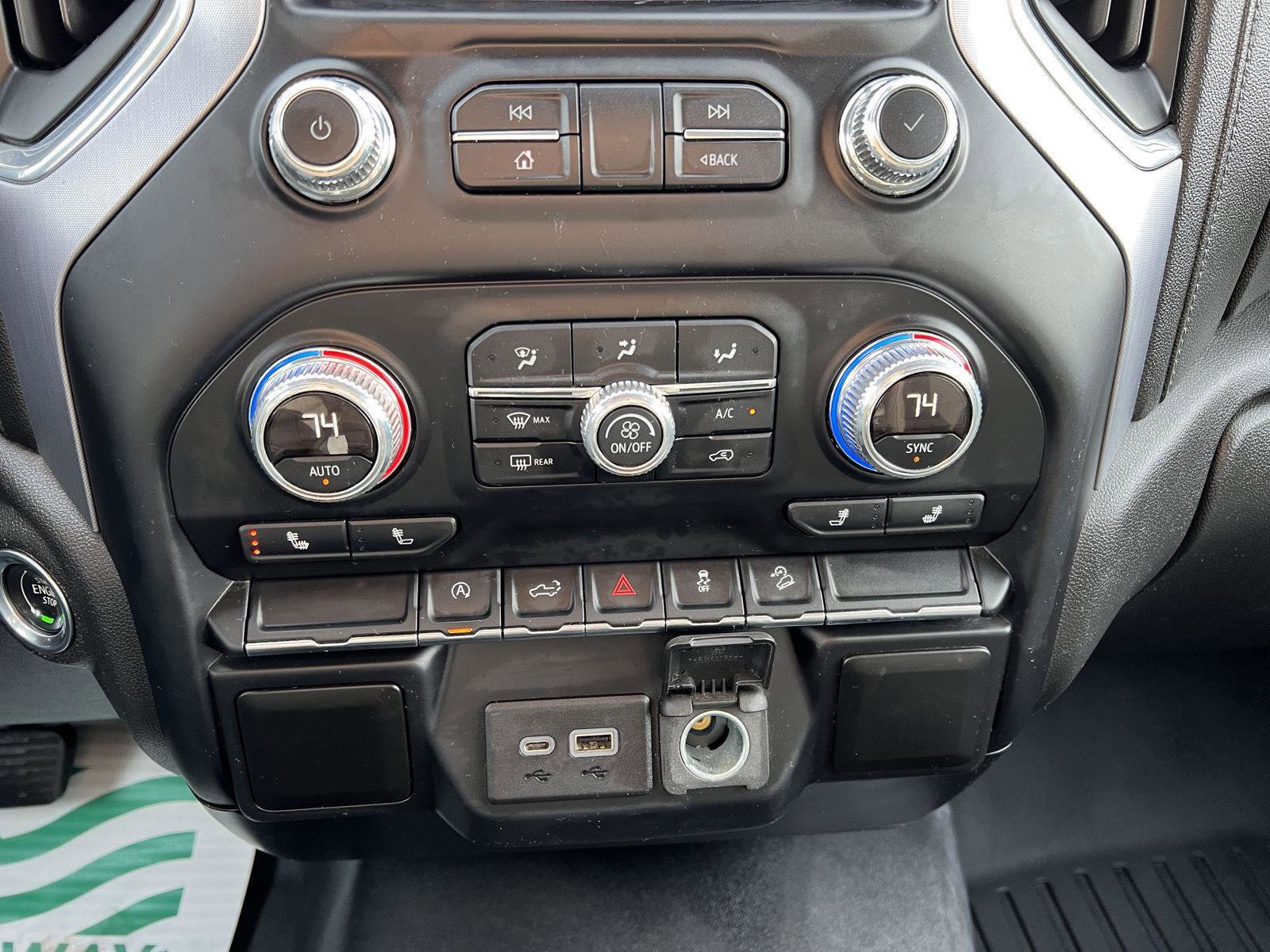 Used 2019 GMC Sierra 1500 SLE w/ SLE Value Package image 32