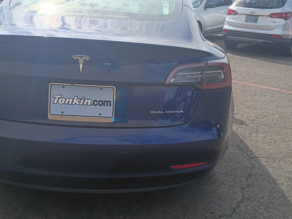 Used 2019 Tesla Model 3 Long Range AWD/4WD image 5