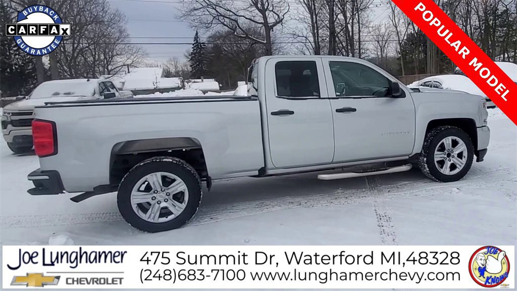 Used 2018 Chevrolet Silverado 1500 Custom w/ Custom Value Package image 9